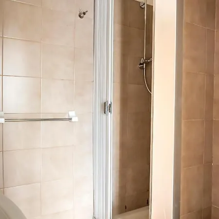 M150 - Marcelli, Bilocale Direttamente Sulla Spiaggia Marcelli